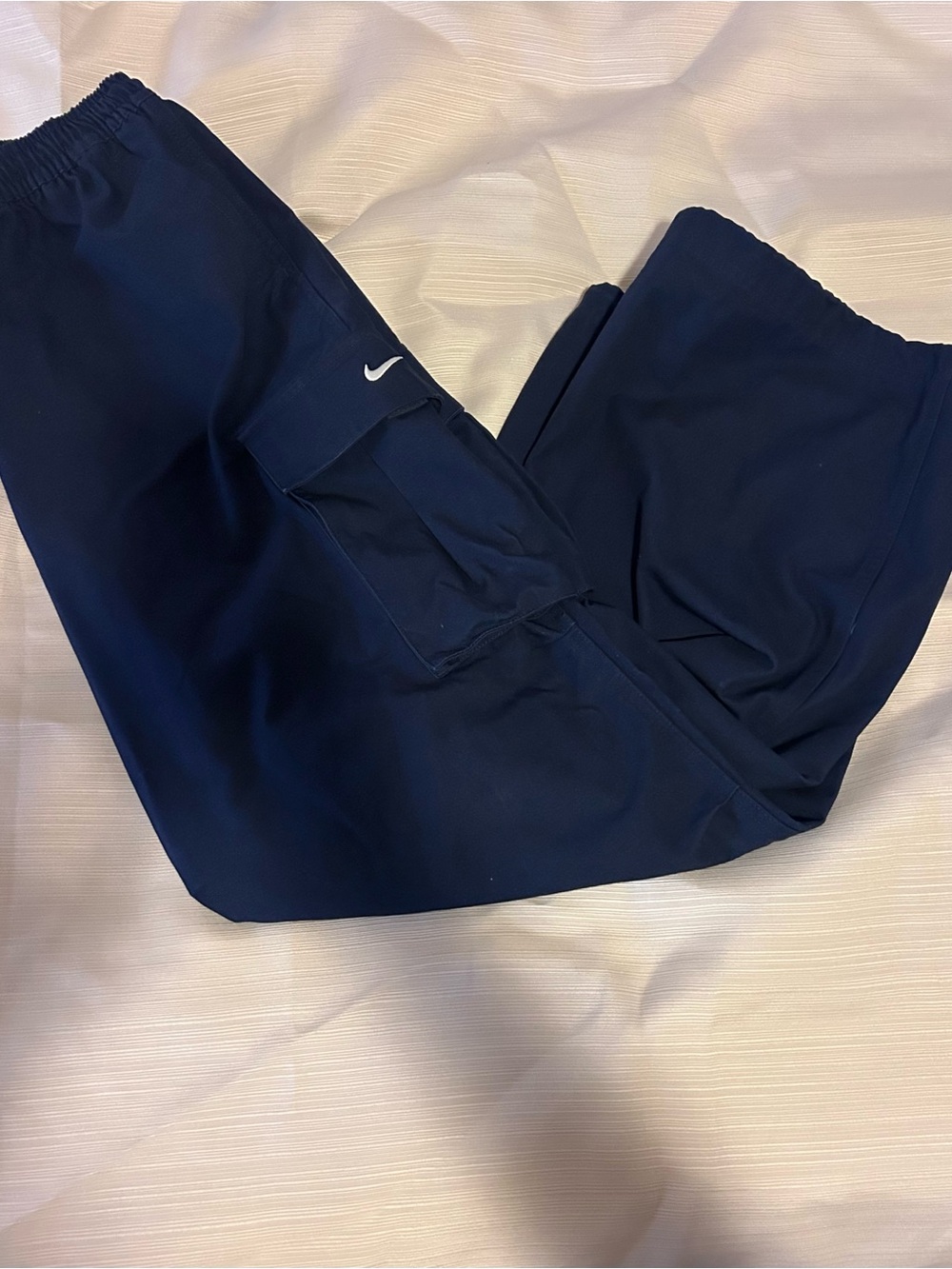 Nike Women's Navy Wide-Leg Utility Pants - Picture 3 of 3
